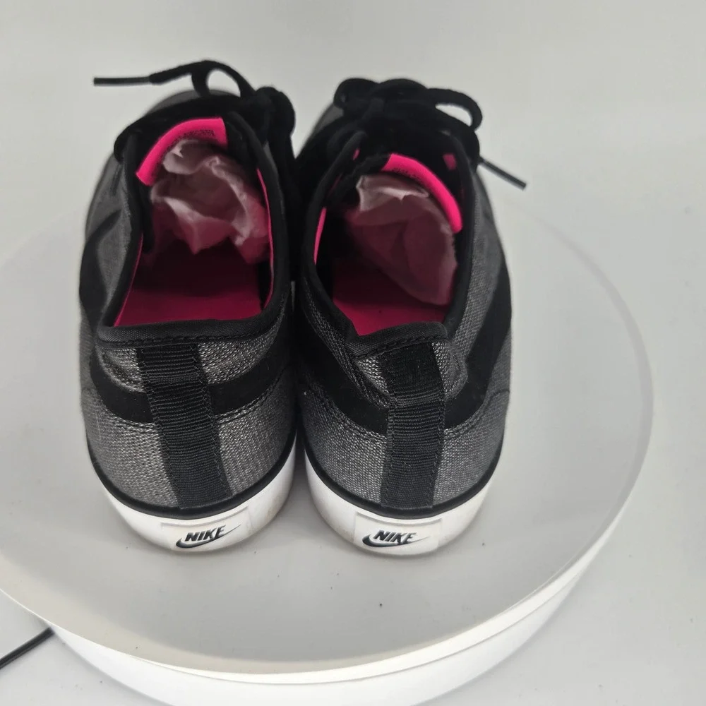 Nike Capri III Low LTR‎ Dark Grey Black Pink Glow Sneakers 631635-006 Womens 8.5